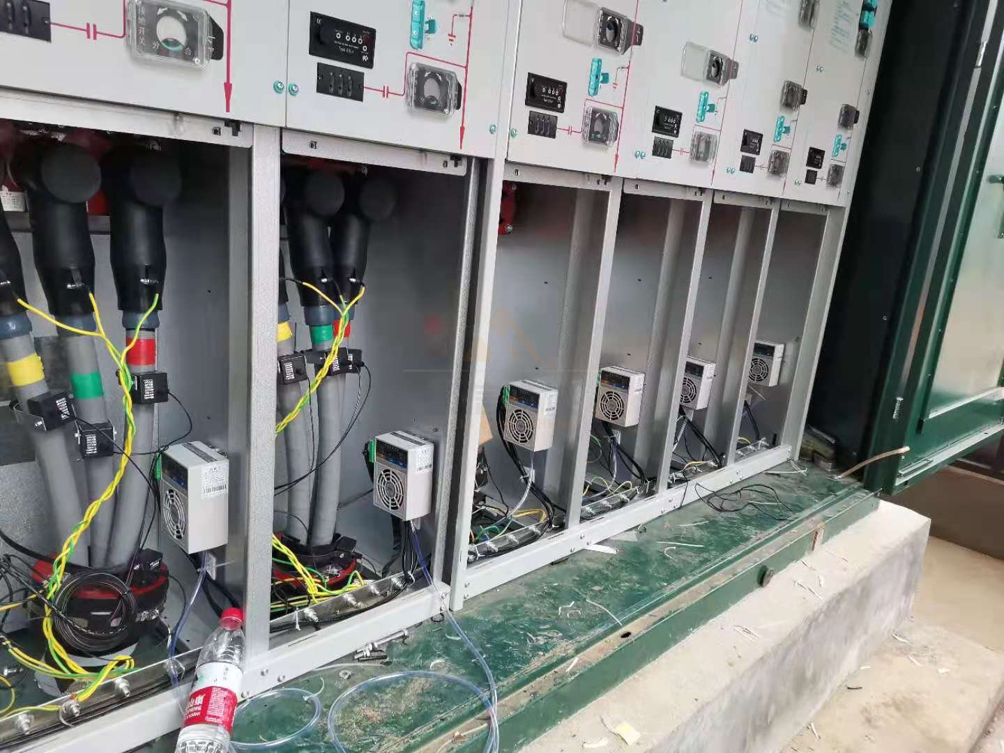 <a href='http://www.nbxindeli.cn' target='_blank'><u>智能除濕裝置</u></a>安裝